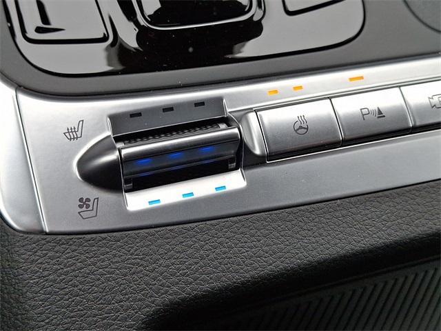 new 2026 Kia Carnival car, priced at $53,580
