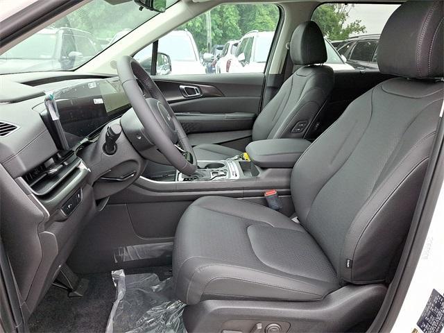 new 2026 Kia Carnival car, priced at $53,580