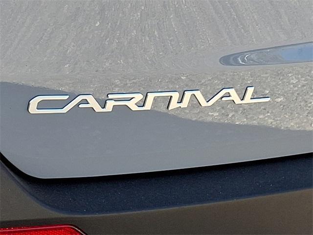 new 2025 Kia Carnival car, priced at $42,855