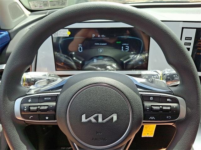 new 2025 Kia Sportage Hybrid car, priced at $30,360