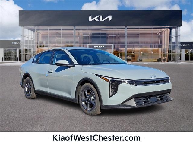 new 2025 Kia K4 car, priced at $24,320