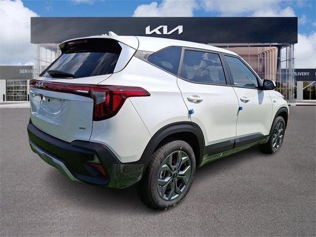 new 2025 Kia Seltos car, priced at $26,670