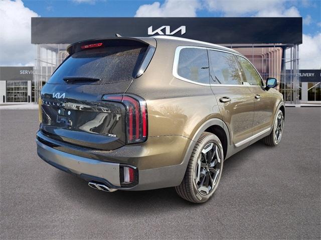 new 2025 Kia Telluride car, priced at $45,410