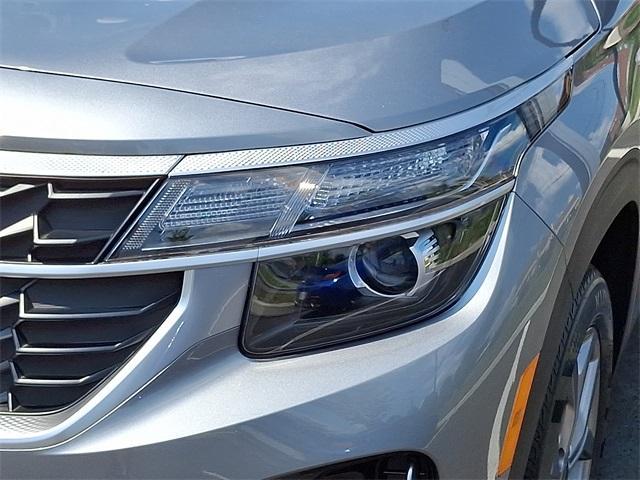 used 2024 Kia Seltos car, priced at $22,503