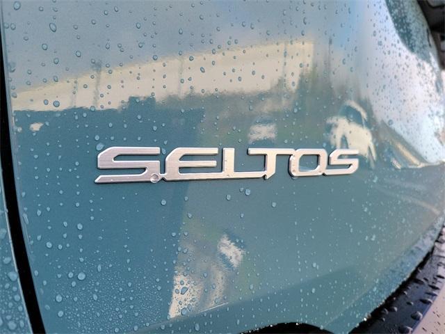 new 2024 Kia Seltos car, priced at $32,185