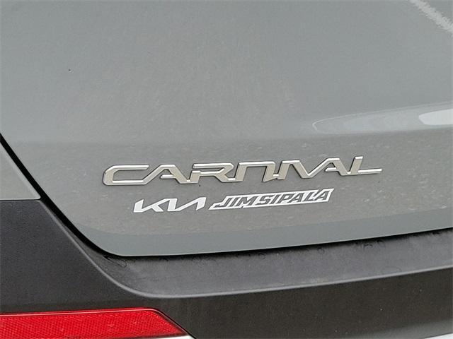 new 2025 Kia Carnival car, priced at $44,855