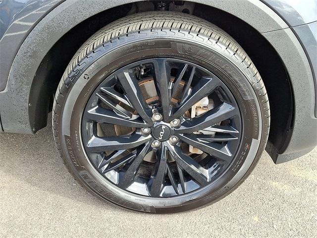 used 2022 Kia Telluride car, priced at $41,021