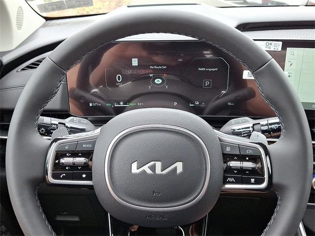 new 2026 Kia Carnival Hybrid car, priced at $55,285