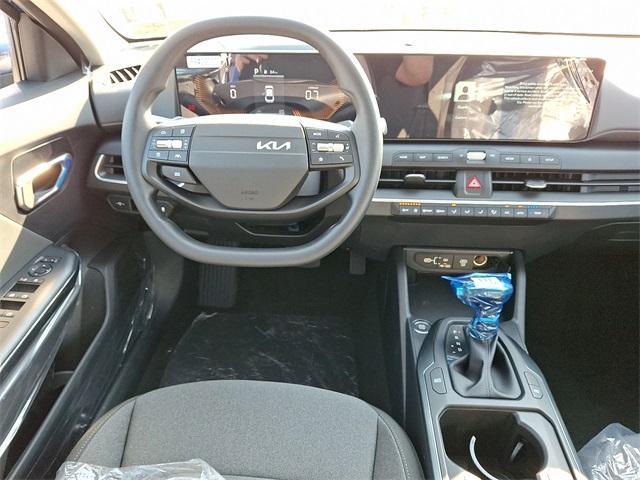 new 2025 Kia K4 car, priced at $24,415