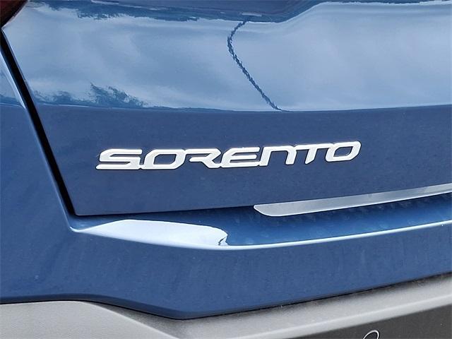 new 2025 Kia Sorento car, priced at $39,160