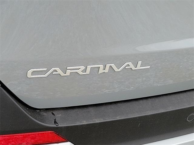 new 2025 Kia Carnival car, priced at $45,505