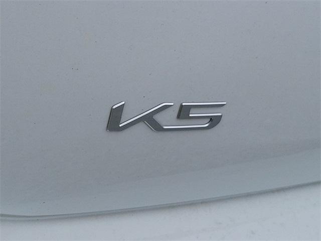 new 2025 Kia K5 car, priced at $31,425