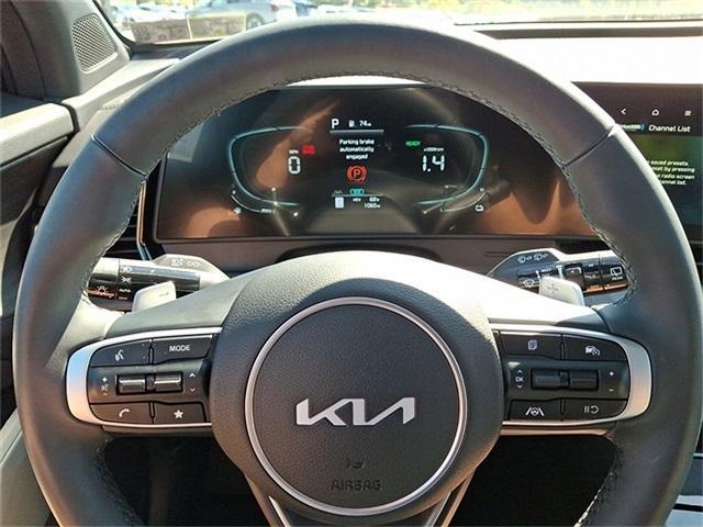 used 2025 Kia Sportage Plug-In Hybrid car, priced at $35,000