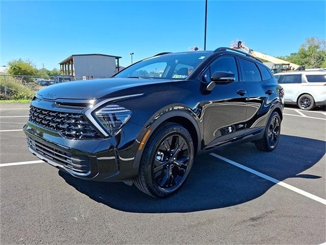 used 2025 Kia Sportage Plug-In Hybrid car, priced at $35,000