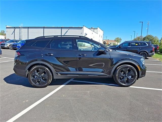 used 2025 Kia Sportage Plug-In Hybrid car, priced at $35,000