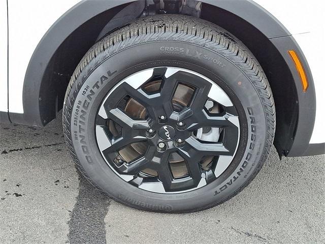 used 2025 Kia Sorento car, priced at $34,250