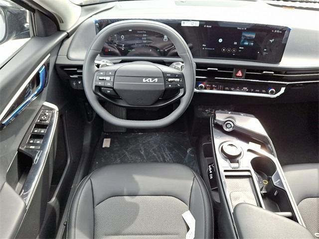 new 2025 Kia EV6 car, priced at $48,015