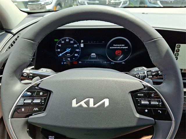 new 2025 Kia Niro EV car, priced at $42,995