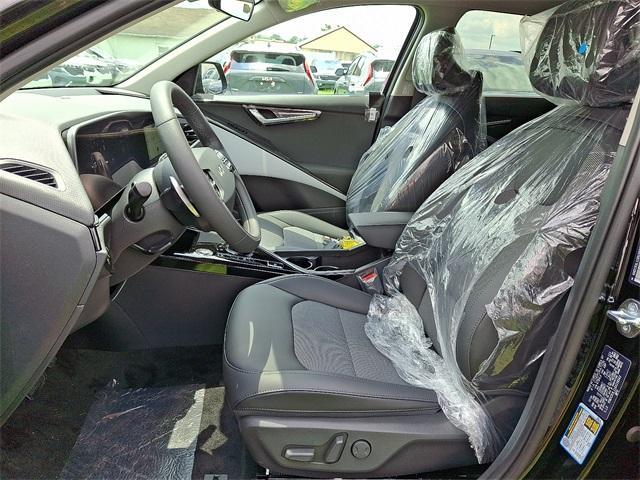 new 2025 Kia Niro EV car, priced at $42,995