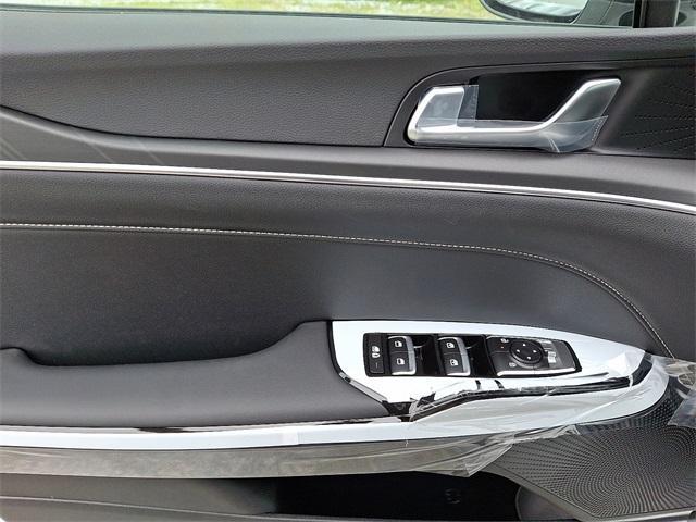 new 2025 Kia K5 car, priced at $34,010