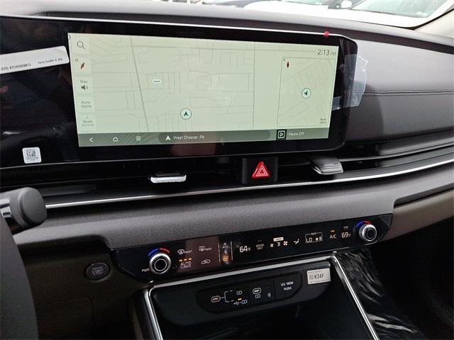 new 2026 Kia Carnival car, priced at $45,680