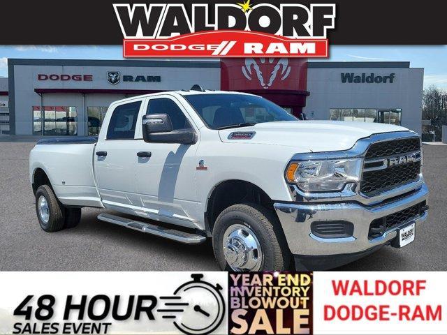 new 2024 Ram 3500 car, priced at $62,136