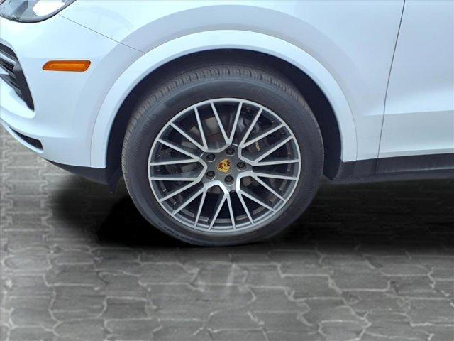 used 2020 Porsche Cayenne car, priced at $43,590