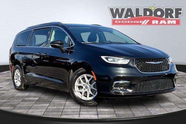 used 2021 Chrysler Pacifica car, priced at $27,500