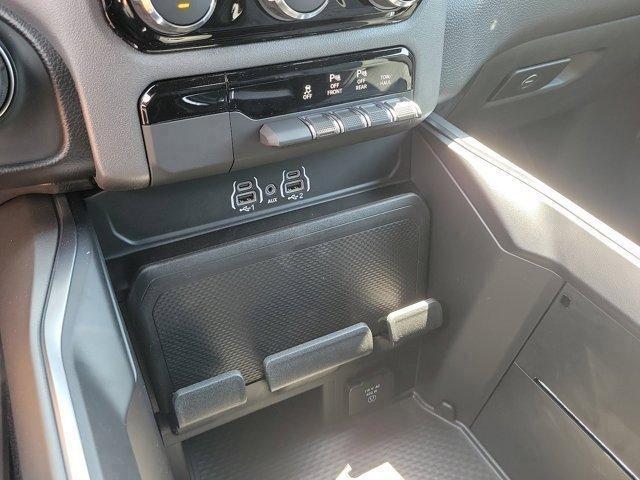 new 2025 Ram 1500 car, priced at $40,238