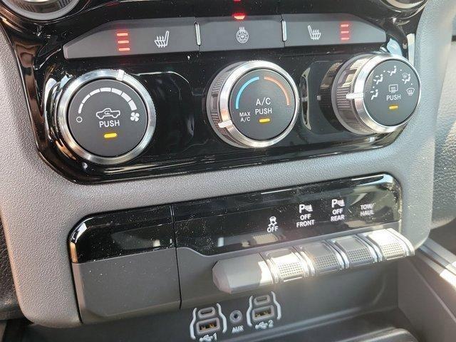 new 2025 Ram 1500 car, priced at $40,359