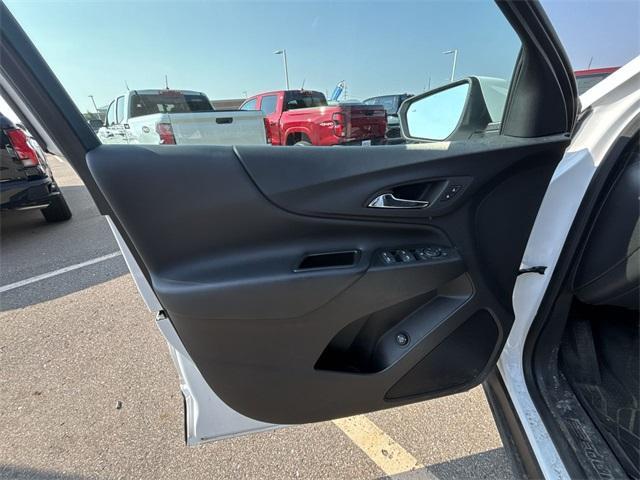 used 2023 Chevrolet Equinox car, priced at $20,995