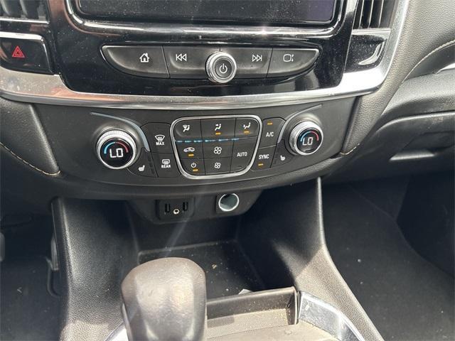 used 2021 Chevrolet Traverse car, priced at $25,990