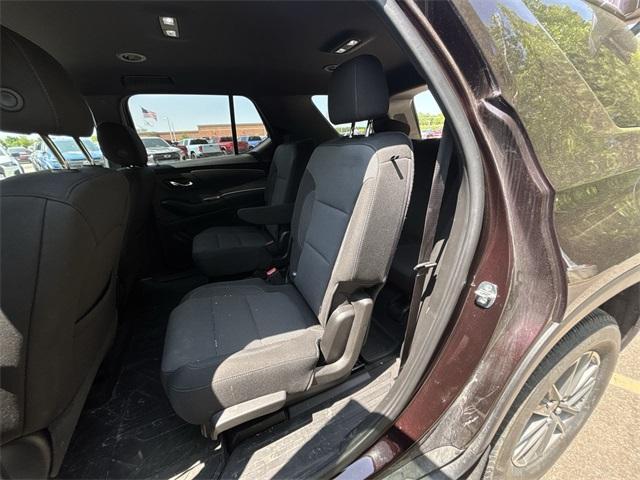 used 2023 Chevrolet Traverse car