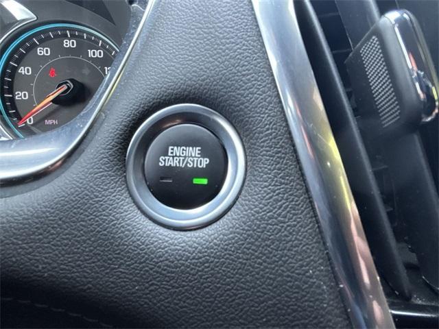 used 2023 Chevrolet Traverse car, priced at $34,990