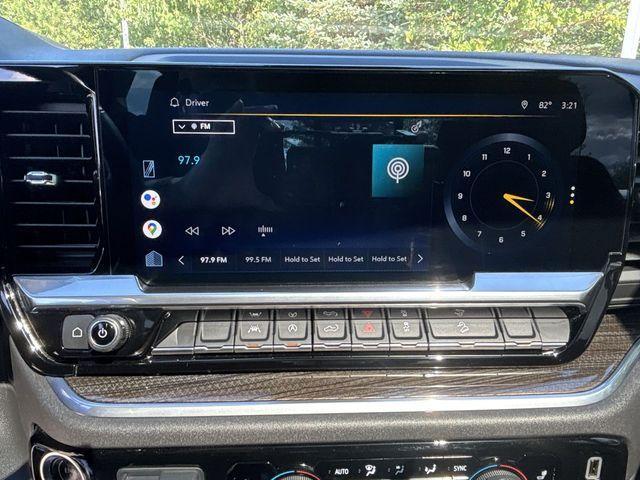 used 2022 Chevrolet Silverado 1500 car, priced at $47,586