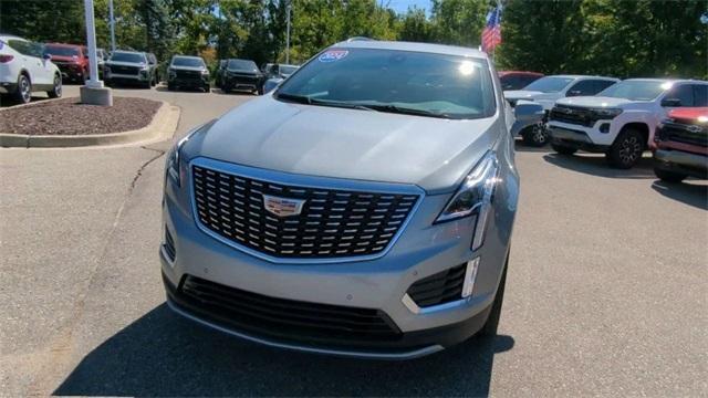 used 2024 Cadillac XT5 car, priced at $42,994