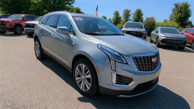 used 2024 Cadillac XT5 car, priced at $42,994