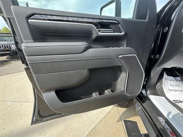 new 2025 Chevrolet Silverado 2500 car, priced at $67,741