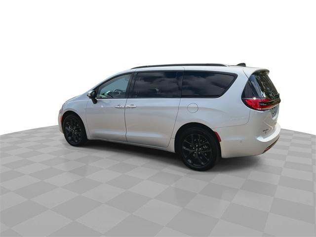 used 2023 Chrysler Pacifica car, priced at $32,990