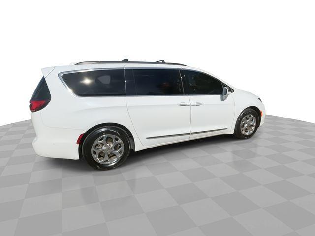 used 2022 Chrysler Pacifica car, priced at $25,998