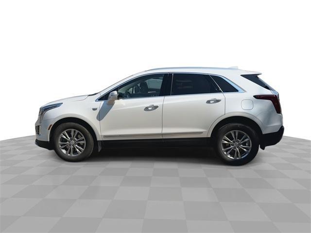 used 2022 Cadillac XT5 car, priced at $29,500