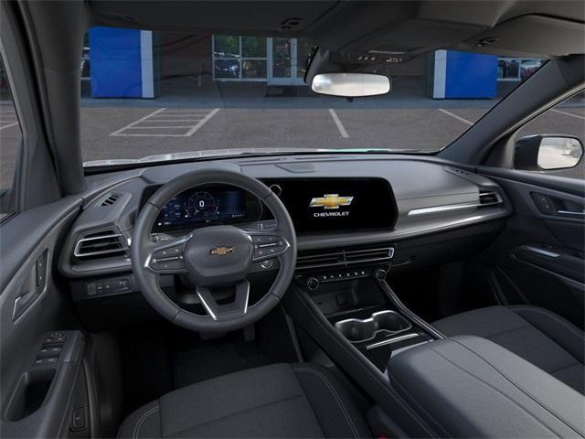 new 2025 Chevrolet Traverse car, priced at $40,117