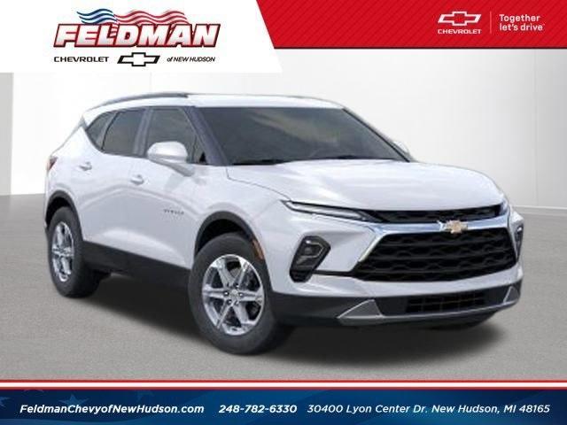 new 2025 Chevrolet Blazer car, priced at $37,089