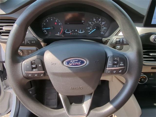 used 2022 Ford Escape car, priced at $18,999