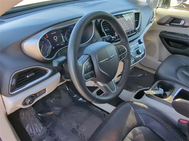 used 2022 Chrysler Pacifica car, priced at $22,995