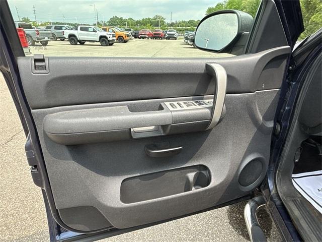 used 2009 Chevrolet Silverado 1500 car, priced at $10,990