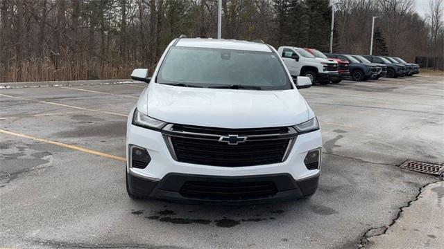 used 2023 Chevrolet Traverse car, priced at $31,990