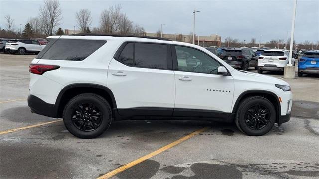 used 2023 Chevrolet Traverse car, priced at $31,990