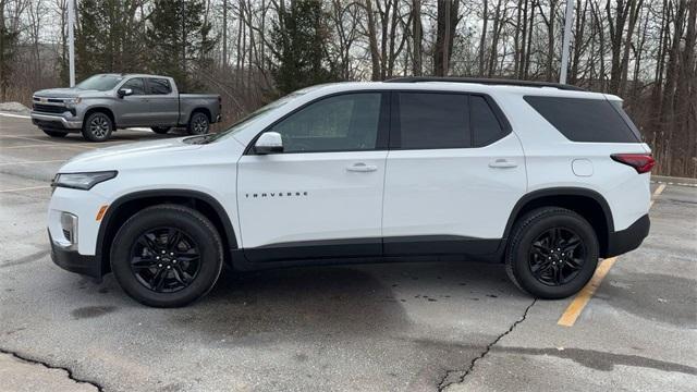 used 2023 Chevrolet Traverse car, priced at $31,990