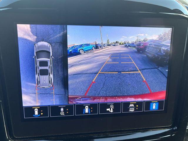 used 2023 Chevrolet Traverse car, priced at $32,048